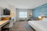 TownePlace Suites Geneva at SPIRE Academy - Gym