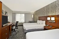 Courtyard by Marriott Gulfport Beachfront - Beach