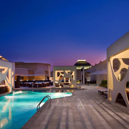V Hotel Dubai, Curio Collection by Hilton