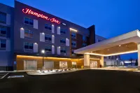Hampton Inn by Hilton Brockville, on - parking
