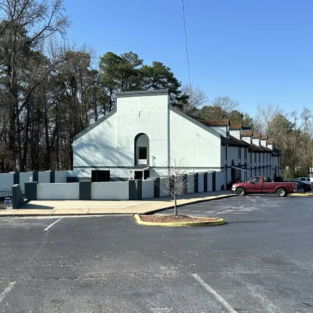 HomeTowne Studios Richmond, VA – W Broad St
