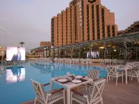 Babylon Rotana Hotel - Pool