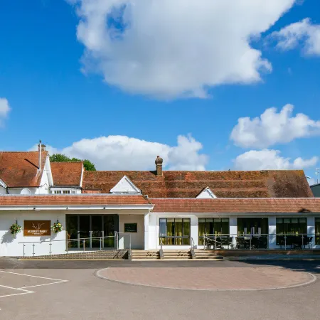 Aubrey Park Hotel