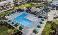 Sanibel Inn - Beach