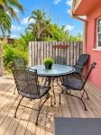 Sandy Feet Retreat 1A - Minutes to Sanibel - Pool - Fast WiFi - Free Parking - 3성급