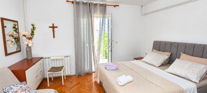 Apartment Buffalo Hoteles en Primošten