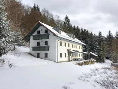 Kreuzbuche Hotels in 