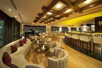 Park Regis Kris KIN Hotel - bar
