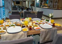 Dies Hotel - petit déjeuner