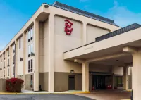 Red Roof Inn Meriden Hotels in Wallingford