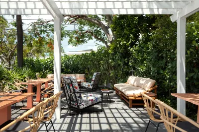 Ellas Cottages - Key West Historic Inns Hotels in Кі-Вест