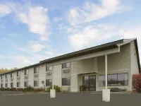 North Town Inn & Suites Hotels in Pine County
