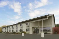 America's Quality Inn & Suites - Finlayson Hotels in Kettle River Township