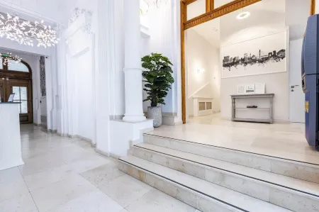 Matisse Bucharest Old Town Отели в г. Бухарест