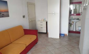 Lovely Holiday Apartment Quadrilocale Con Vista Mare Pt51 with Terrace Sea