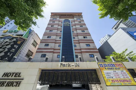 Gasan Rich Hotel