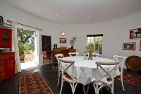 Kogman & Keisie Guest Farm Hotels in Bonnievale