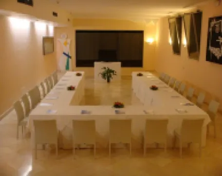 天堂藝術大酒店