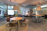 Zara Tower – Luxury Suites and Apartments Hotels in Sydney
