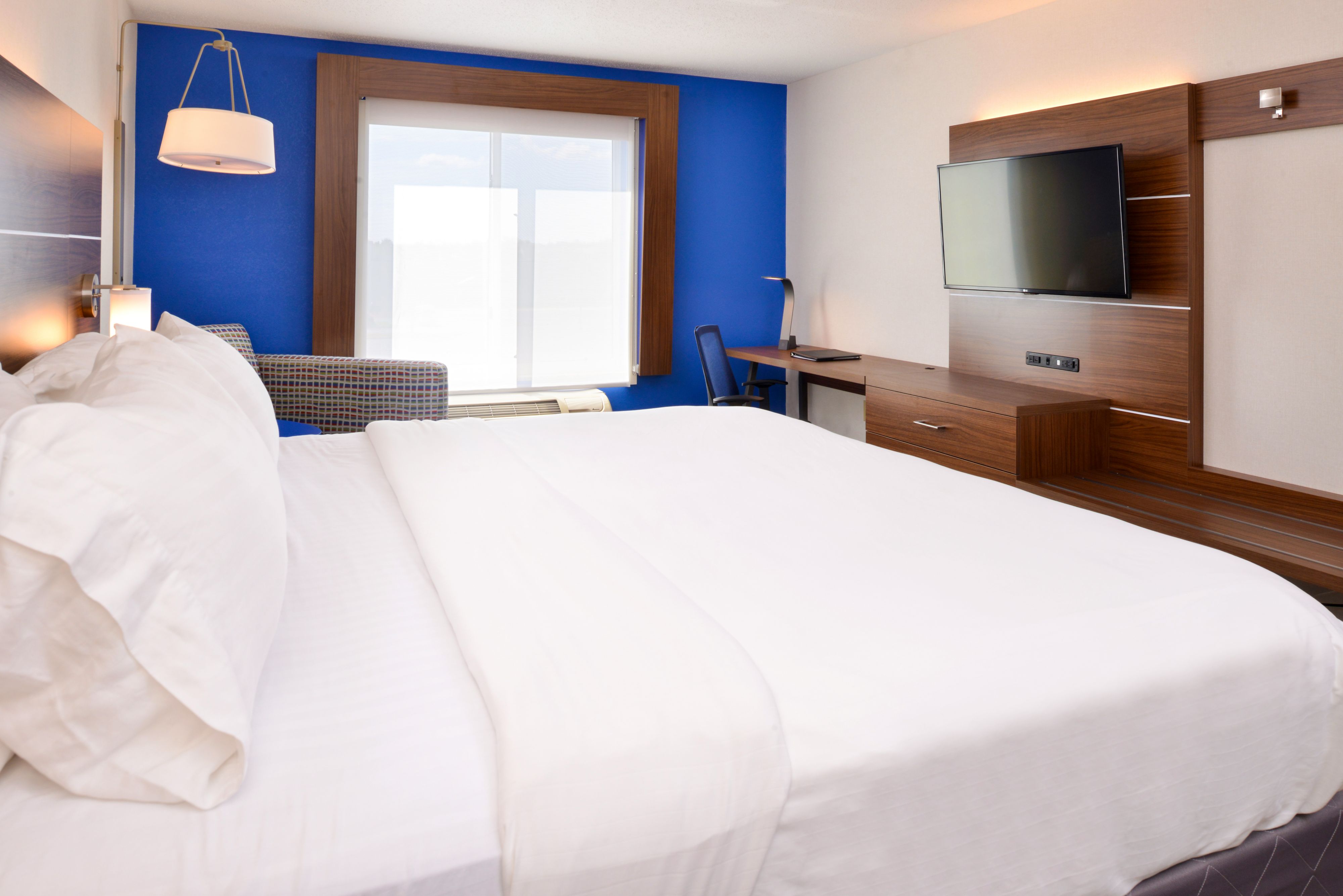 Holiday Inn Express Hotel & Suites Urbana-Champaign-U of I Area, an Ihg Hotel