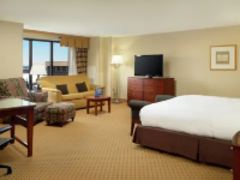 DoubleTree by Hilton Washington Dulles Airport โรงแรมในวอชิงตัน ดี.ซี.