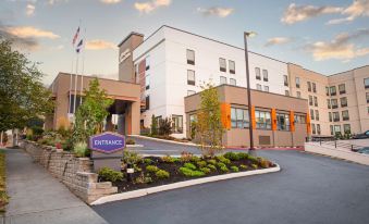 Hampton Inn & Suites Seattle-Downtown