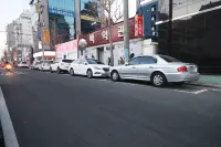 Geojedo Gohyeon Pharaoh Hotel