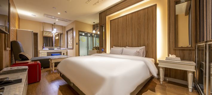 Gwangyang Divine Hotel Hotele w: Gwangyang