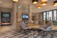Holiday Inn - the niu, TIMBER ESSLINGEN by IHG - bar