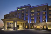 Holiday Inn Express & Suites Vaughan-Southwest
