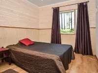 Lepovalkeinen Hotels near Arpainen Hiking Trails