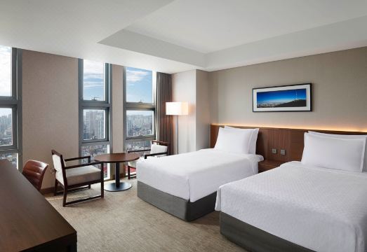 2. 포포인츠 바이 ..