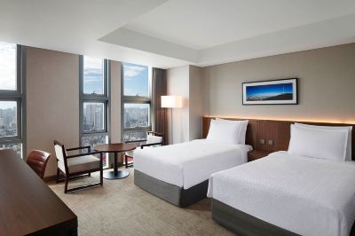 デラックス ツインルーム フォーポイントバイシェラトン・ジョスン ソウル ステーションの写真