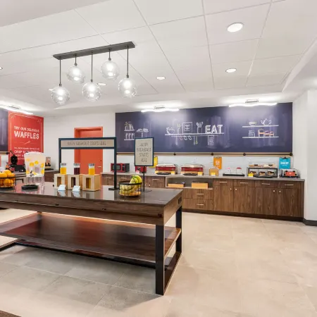 Hampton Inn and Suites by Hilton Portland Tigard