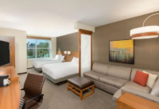 Hyatt Place Greenville Downtown