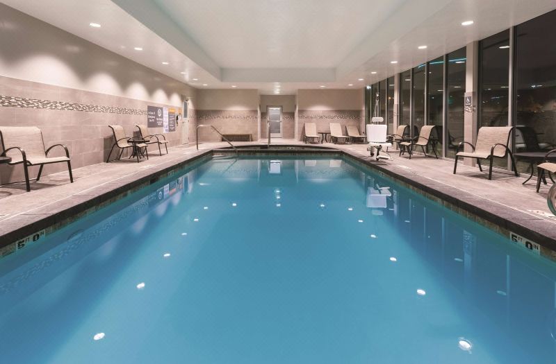 La Quinta Inn & Suites by Wyndham South Jordan photo 2