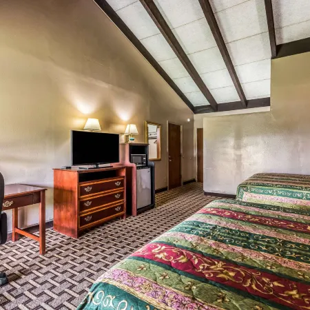 Americas Best Value Inn Franklin