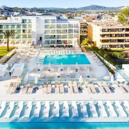 Reverence Life Hotel - Adults Only