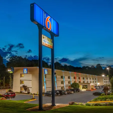 Motel 6 Norcross, GA