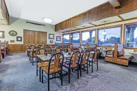 Travelodge by Wyndham Pioneer Villa Hotels in Harrisburg