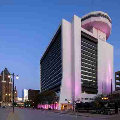 Hyatt Regency Milwaukee Hotel Exterior