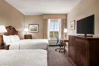 La Quinta Inn & Suites by Wyndham Trinidad Hotels in Trinidad