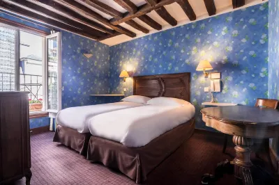 Hotel du Lys Отели рядом со станцией Luxembourg