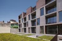 Aparthotel Oporto Anselmo Hotels in Бонфин