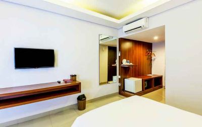 Deluxe Double or Twin Room with Balcony