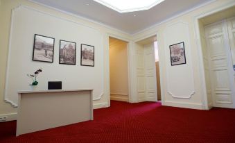 Andrassy Thai Hotel