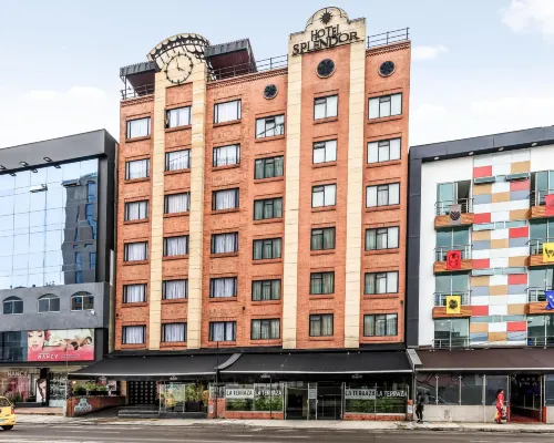 華麗酒店 鄰近科尔菲利亚斯会议中心的酒店
