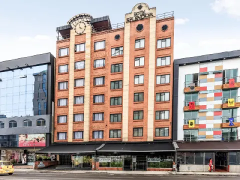 Hotel Splendor by Friends Company Отели в г. 