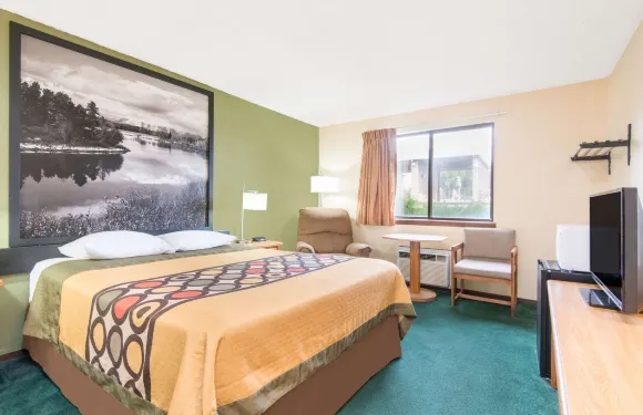 水牛城温德姆速8酒店