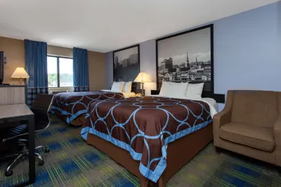 Super 8 by Wyndham Cromwell/Middletown Hotels near Wesleyan University